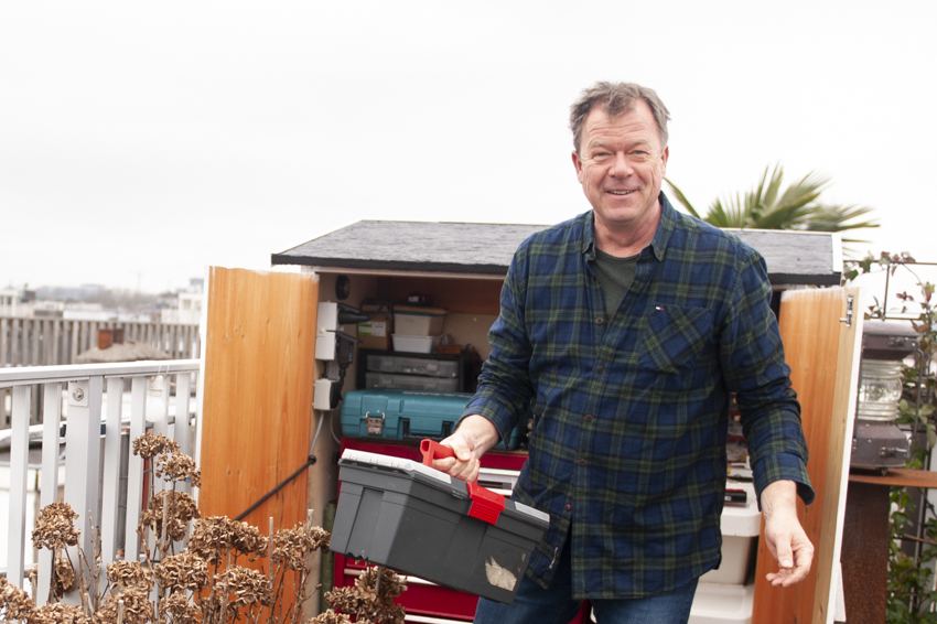 Frank Met over zijn favoriete gereedschap, blije mensen en tastbare dingen repareren